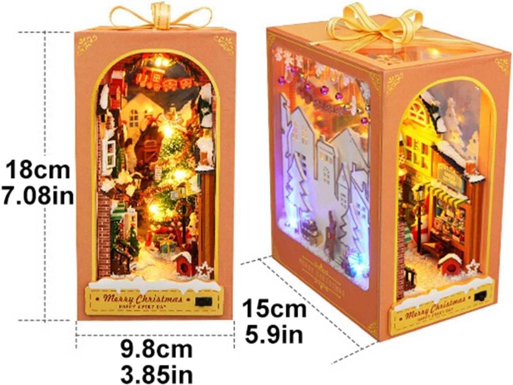 Christmas book nook size 9.8 x 15 x 18 cm