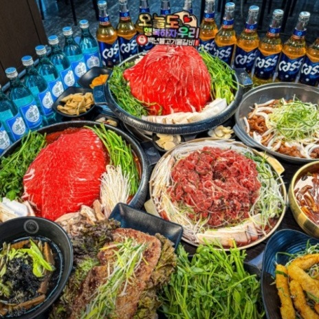 돼통령 단체 모임 파티 플레이트 - 불고기 닭갈비 세팅