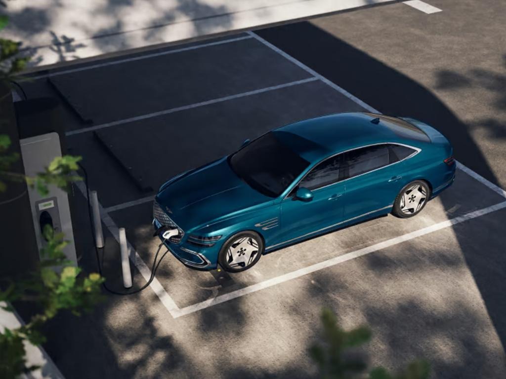 G80 EV 급속충전 주차장